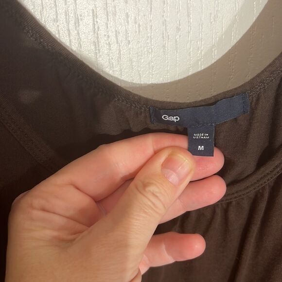 Express Brown Scoop Neck Tee - Picture 3 of 5